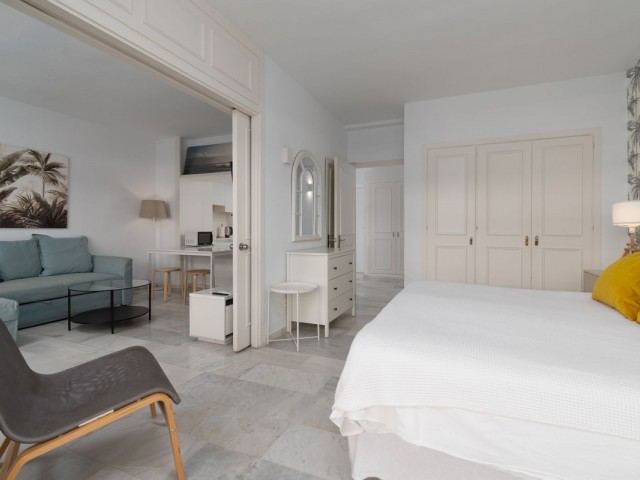 1 Bedrooms Apartment in The Golden Mile