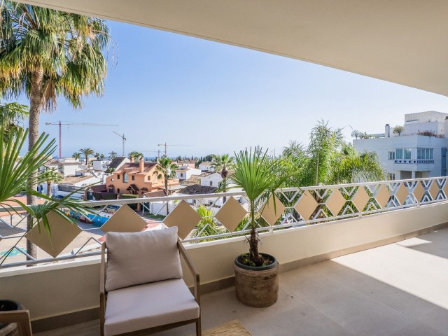 2 Slaapkamer Appartement in Las Chapas