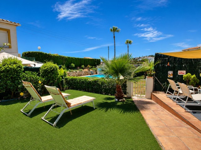 2 Slaapkamer Villa in El Faro