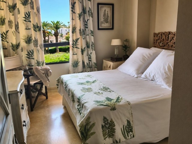 Apartamento, Sotogrande Marina, R5427952