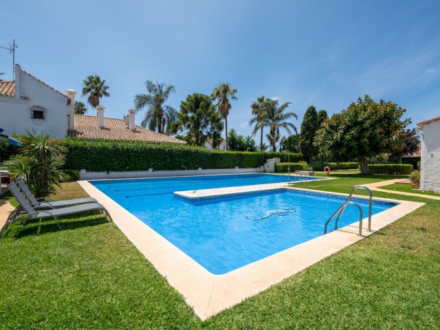 Villa, Cortijo Blanco, R5430649