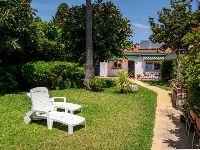 Villa con 2 Dormitorios  en Cortijo Blanco