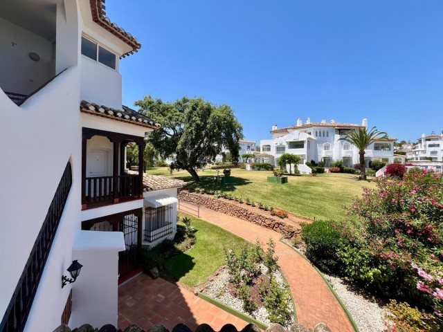 2 Schlafzimmer Apartment in Elviria