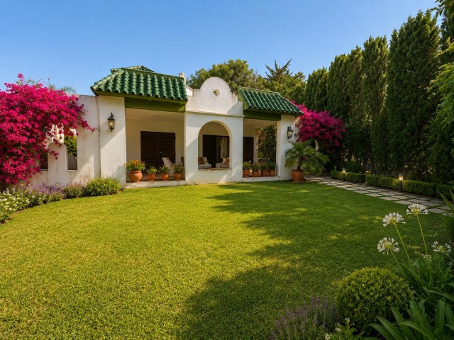 Villa, Artola, R5428189