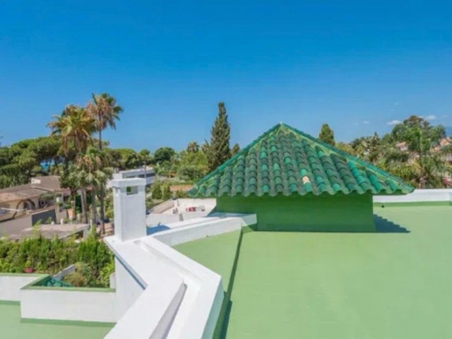 4 Schlafzimmer Villa in Artola