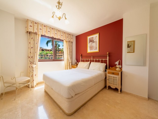 Apartamento con 2 Dormitorios  en Costalita