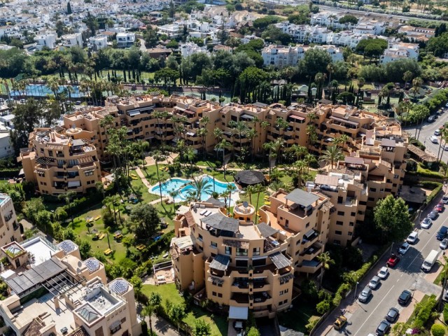 Apartamento con 2 Dormitorios  en Costalita