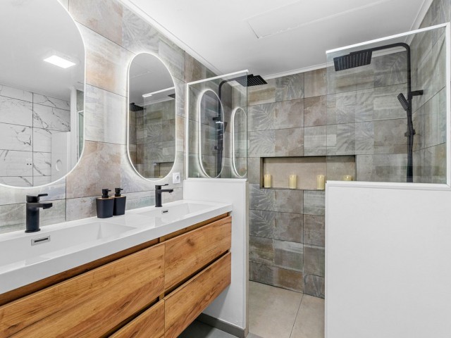 Penthouse in New Golden Mile