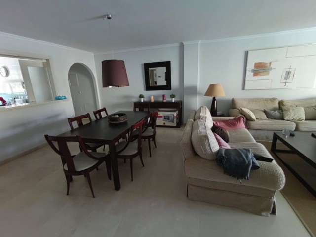 Apartamento con 3 Dormitorios  en Sotogrande Marina