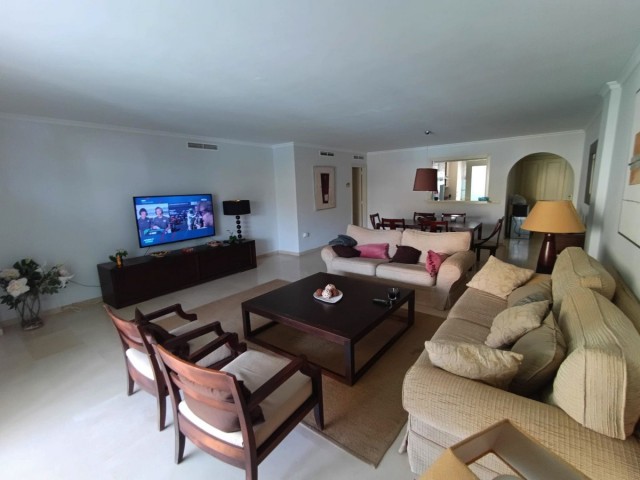 Apartamento con 3 Dormitorios  en Sotogrande Marina