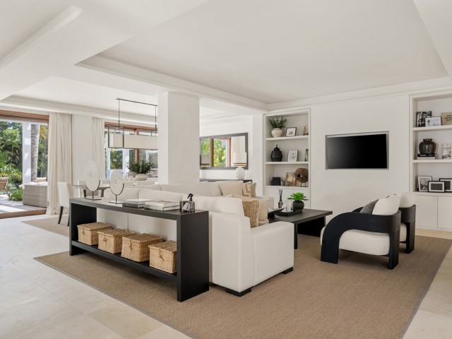 4 Schlafzimmer Villa in Las Brisas