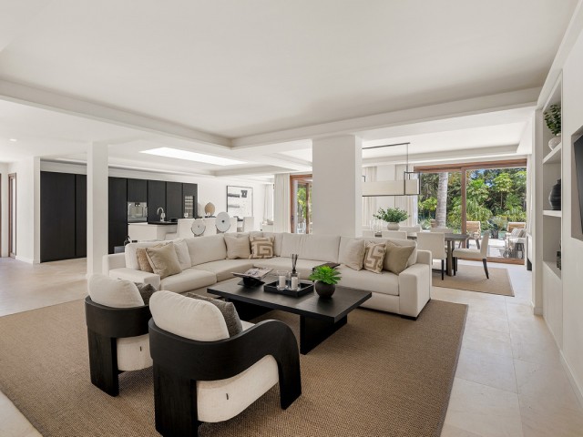 4 Schlafzimmer Villa in Las Brisas
