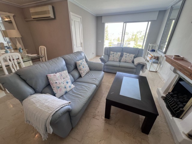 3 Bedrooms Townhouse in El Paraiso