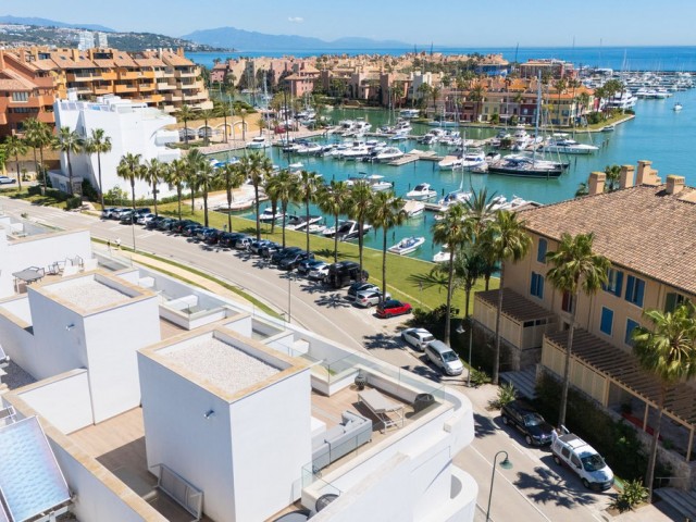 Apartamento, Sotogrande Puerto, R5362774