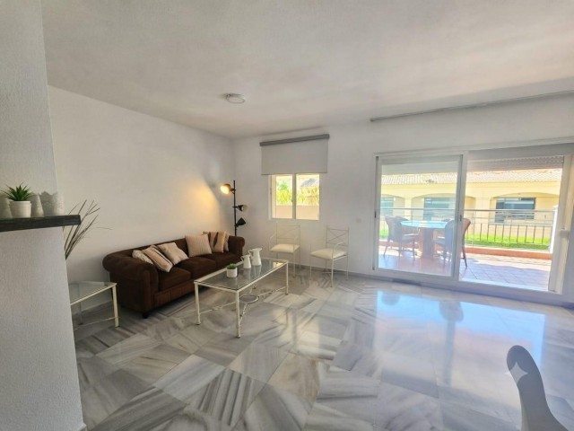 Apartment, Torrequebrada, R5430148