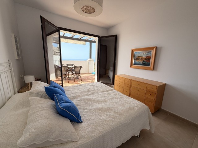 Apartamento con 2 Dormitorios  en Los Monteros