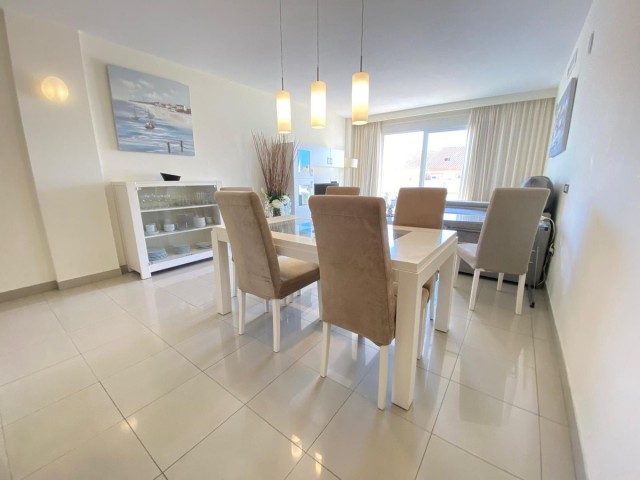 Apartment, Estepona, R5439880