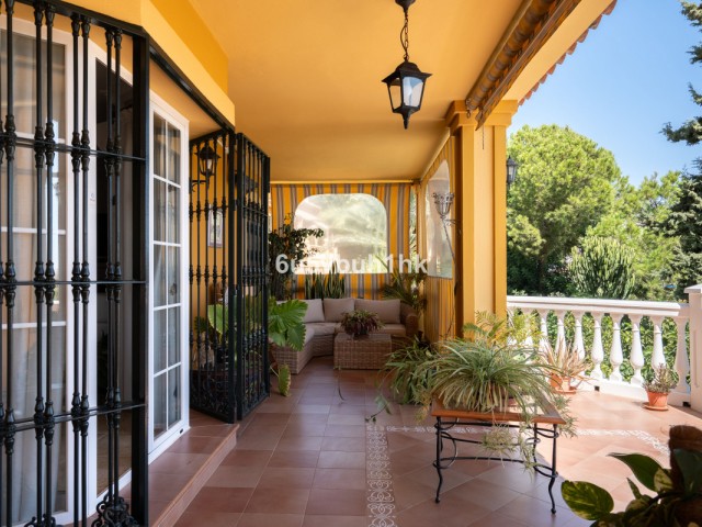 5 Sovrums Villa i El Coto