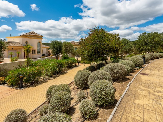3 Bedrooms Apartment in San Roque