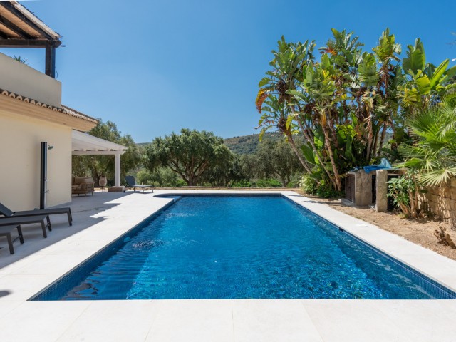 3 Bedrooms Apartment in San Roque