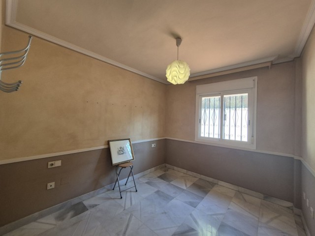 Appartement avec 3 Chambres  à Nagüeles