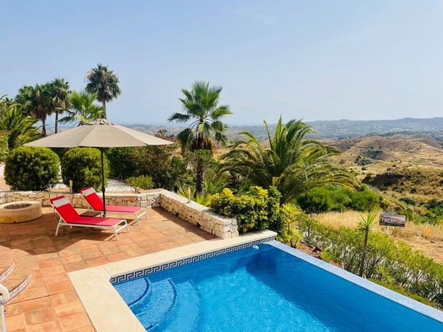 Villa, Valtocado, R5441932
