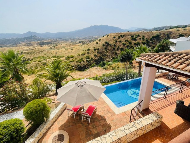 Villa, Valtocado, R5441932