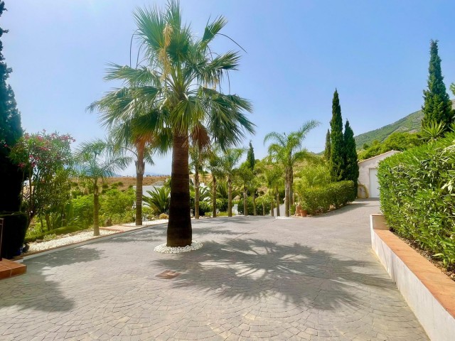 Villa con 3 Dormitorios  en Valtocado