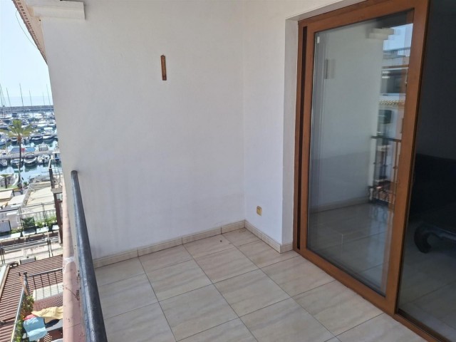 Penthouse in La Duquesa