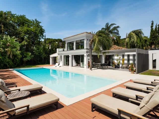 Villa, Las Brisas, R5419525