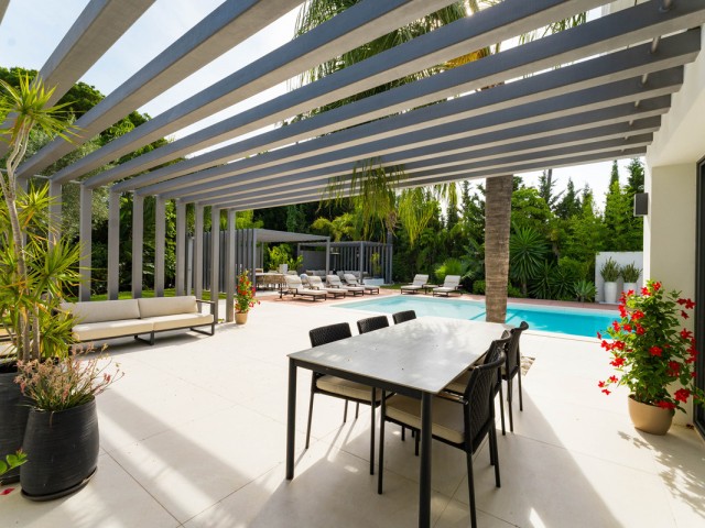 4 Soveroms Villa i Las Brisas