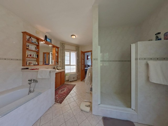 Villa avec 3 Chambres  à Valtocado