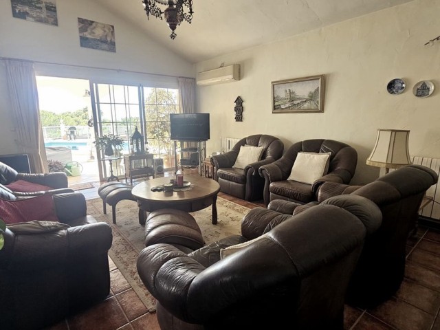 3 Schlafzimmer Villa in Valtocado