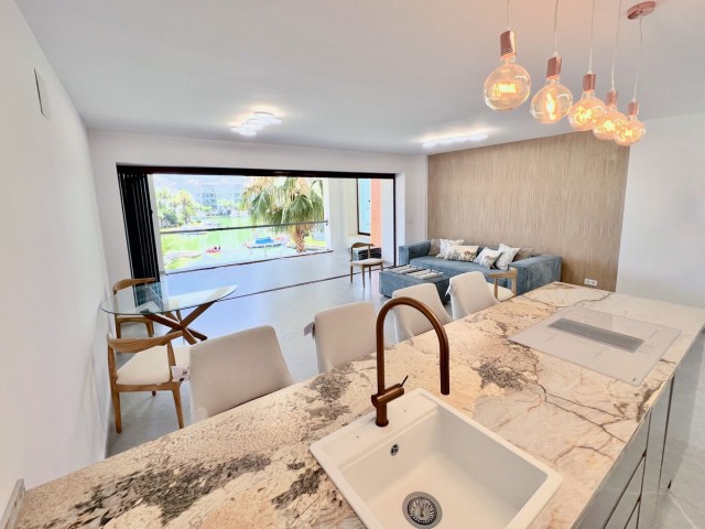Apartamento, Sotogrande Marina, R5442244