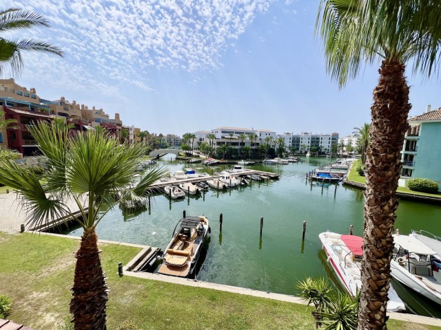 Apartamento con 2 Dormitorios  en Sotogrande