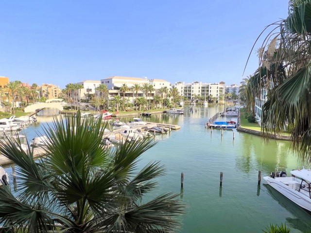 Apartamento con 2 Dormitorios  en Sotogrande