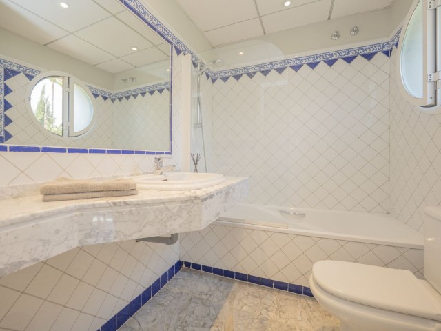 3 Bedrooms Villa in Bahía de Marbella