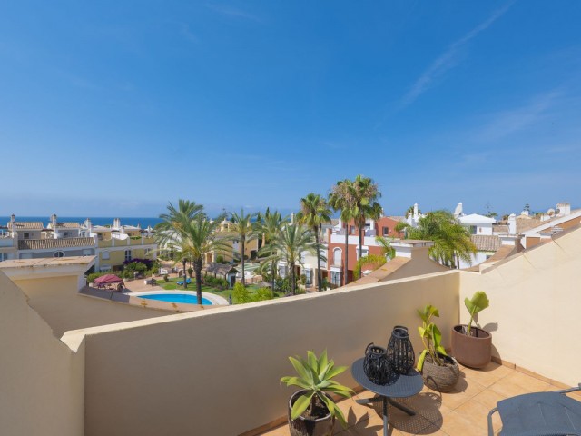 3 Bedrooms Villa in Bahía de Marbella