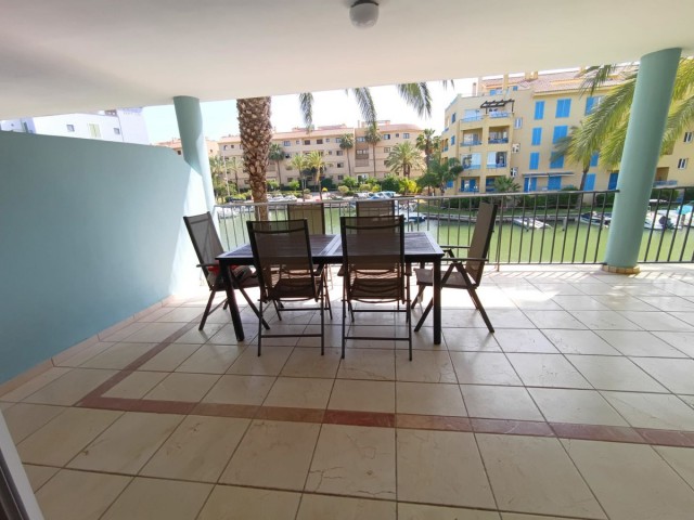 Apartamento, Sotogrande Marina, R5440585