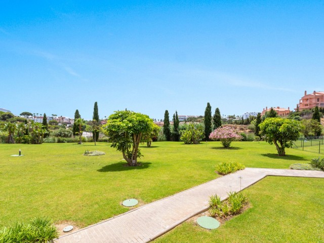 Appartement, El Faro, R5443987