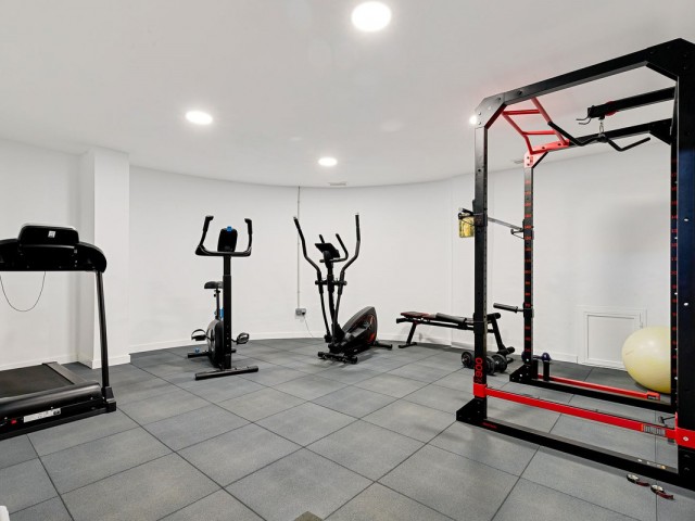 2 Bedrooms Apartment in Los Boliches