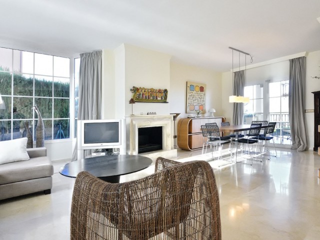 Townhouse, Torrequebrada, R5427607