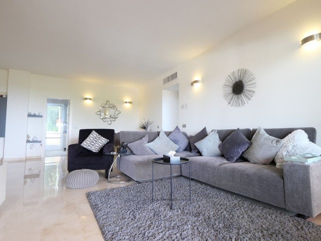 Apartment, Cabopino, R5446519
