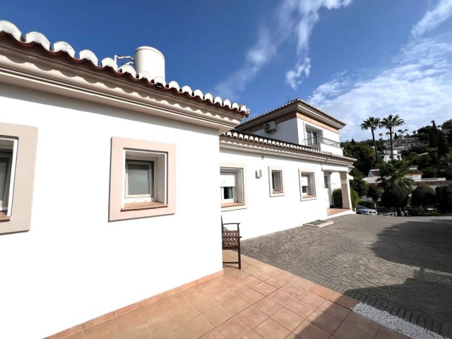 Villa, Sierrezuela, R5148592