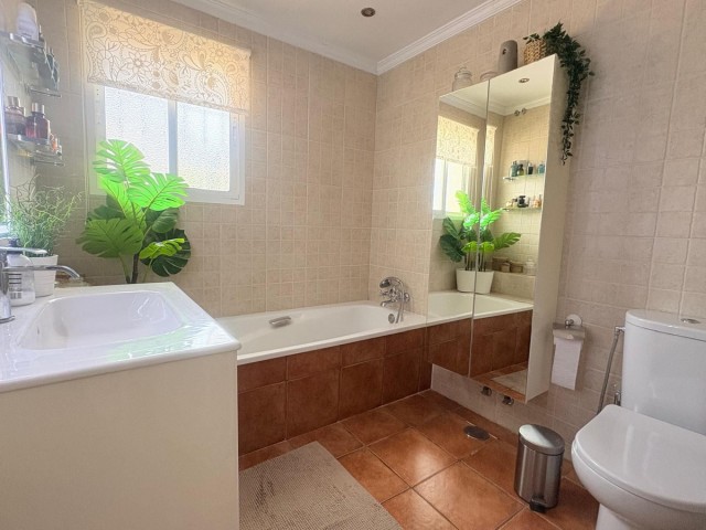 5 Slaapkamer Villa in Cerros del Aguila