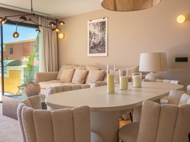 Apartamento con 3 Dormitorios  en Monte Halcones