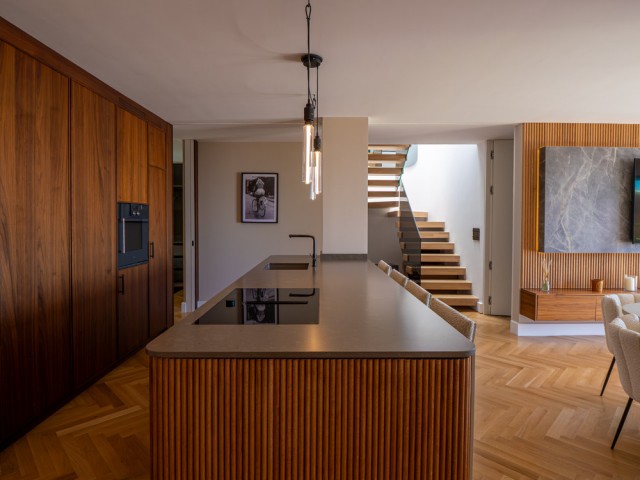 Apartamento con 3 Dormitorios  en Monte Halcones