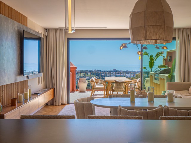 Apartamento con 3 Dormitorios  en Monte Halcones