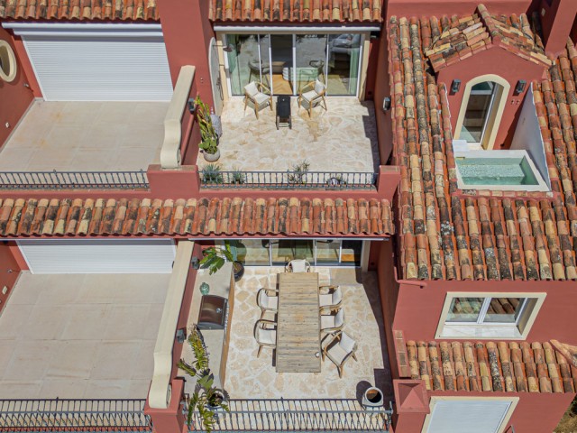 Apartamento con 3 Dormitorios  en Monte Halcones