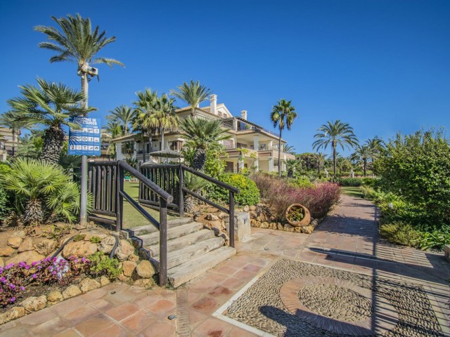 2 Bedrooms Apartment in Los Monteros